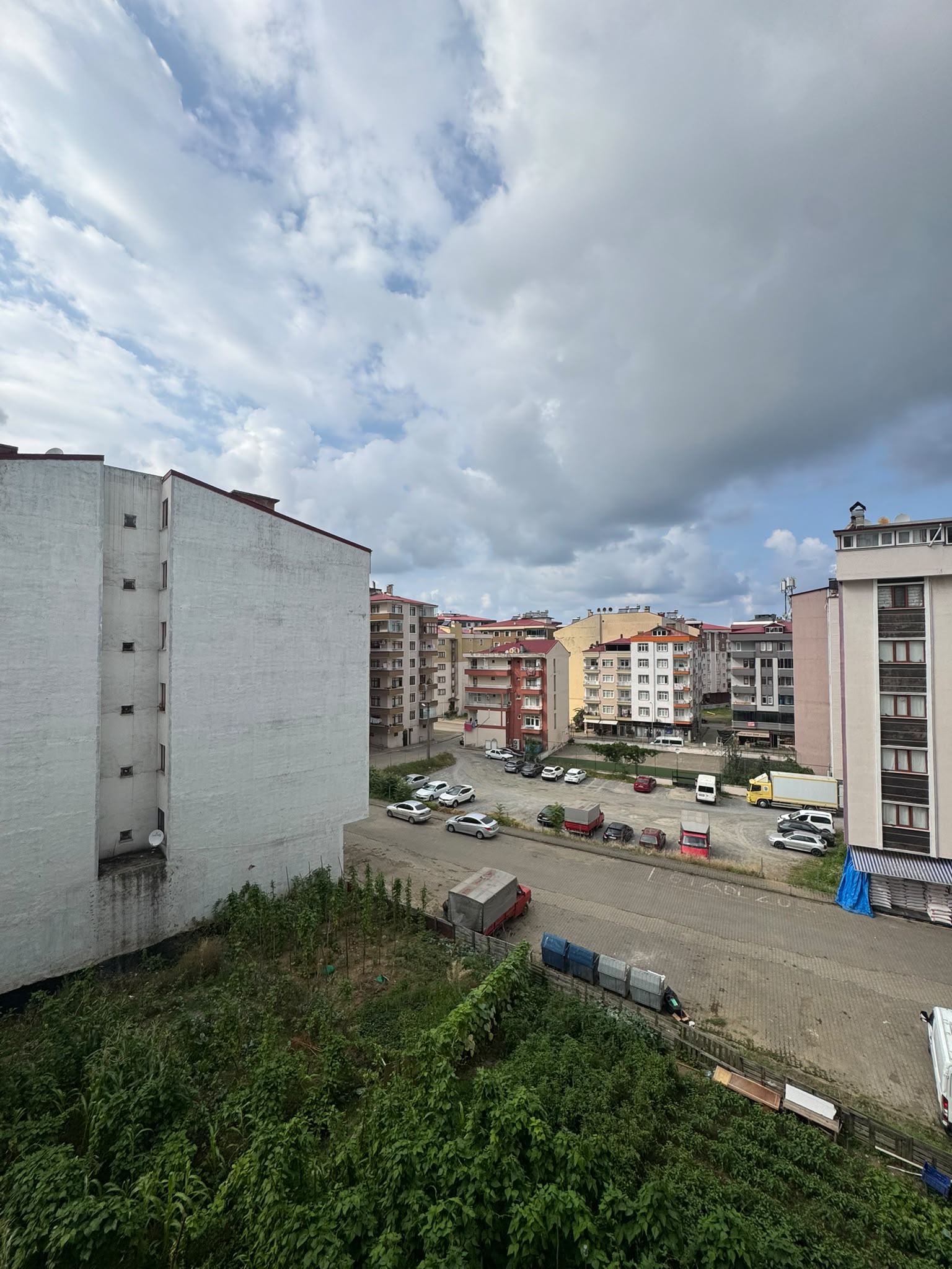 MABEL'DEN FATİH MH. 3+1 2CEPHESİ AÇIK ARA KAT ACİL SATILIK DAİRE